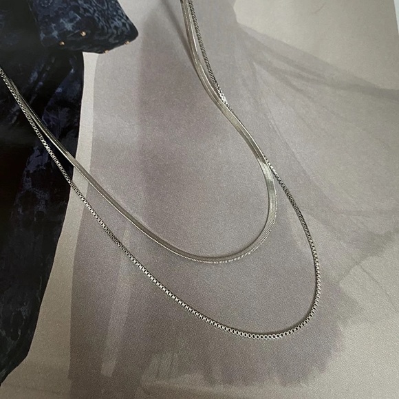 Sterling Silver Layered Snake Herringbone Necklace - Picture 5 of 6